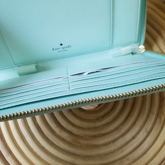 Kate Spade Out of Officen Kaden New Horizons - Picture 3 of 11